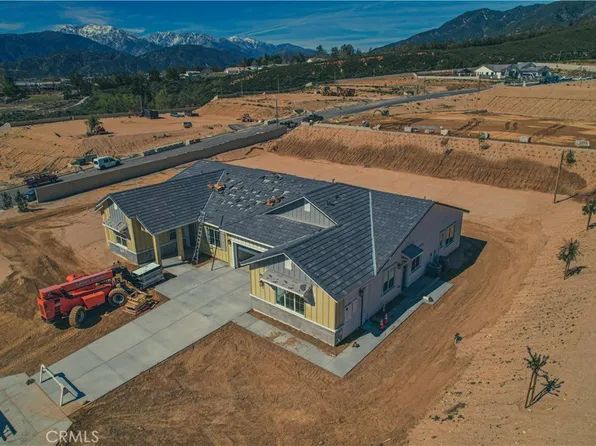 3590 W Emerson Ct, San Bernardino, CA 92407