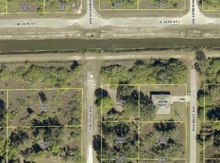 1521 Hibiscus Ave, Lehigh Acres, FL 33936