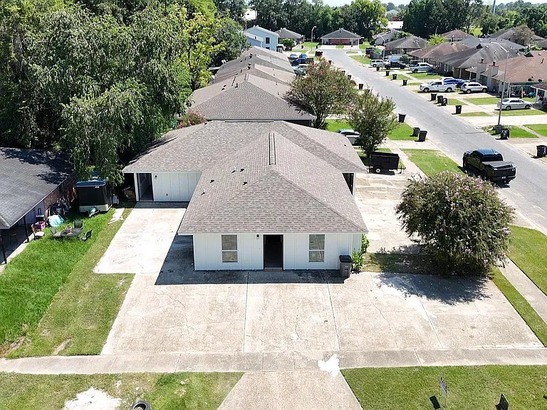 4173 Libuse Dr — Photo 1