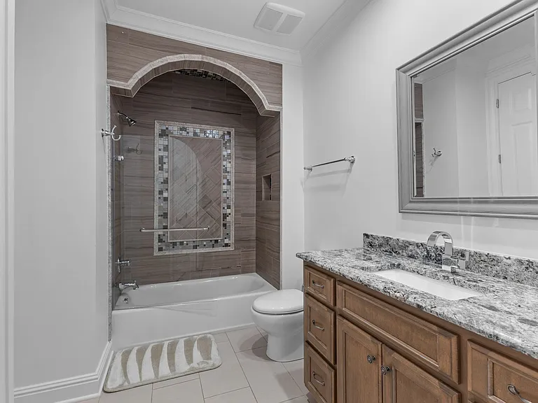 1415 Richland Woods Ln — Photo 36