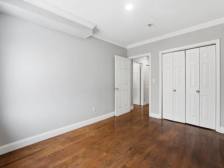 168 New York Ave #1 — Photo 3
