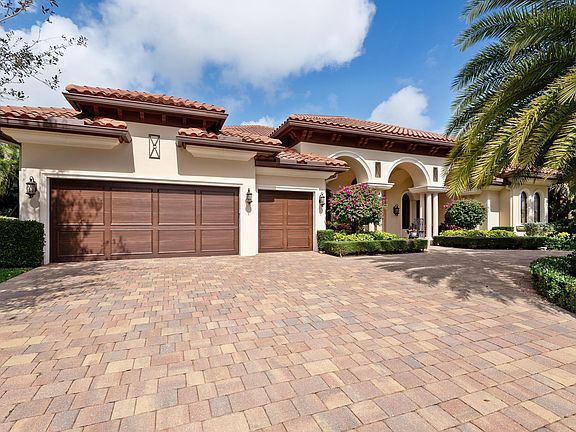 5th image of 3953 Live Oak Blvd