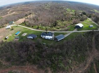 1827 Davis Rd, Crown City, OH 45623