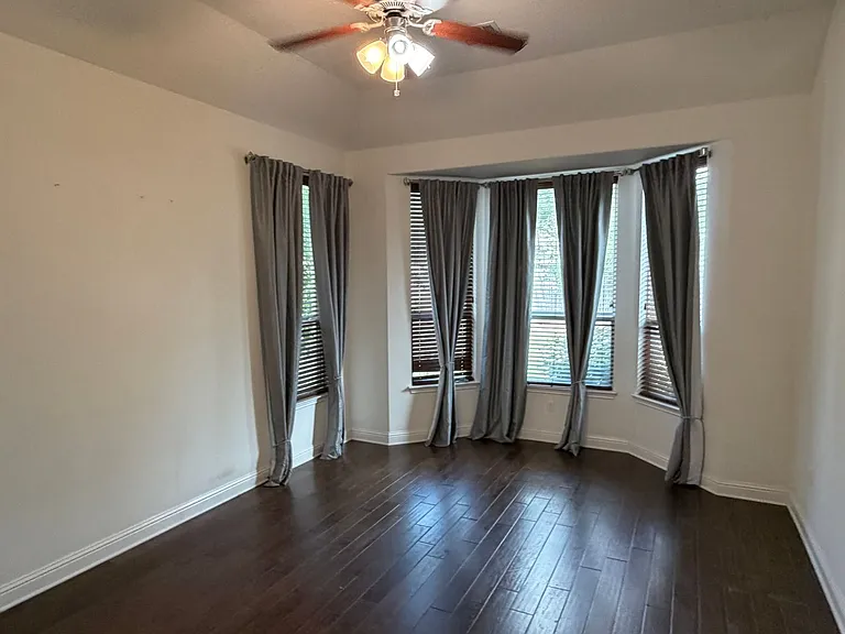 11412 Maggiore Dr — Photo 11