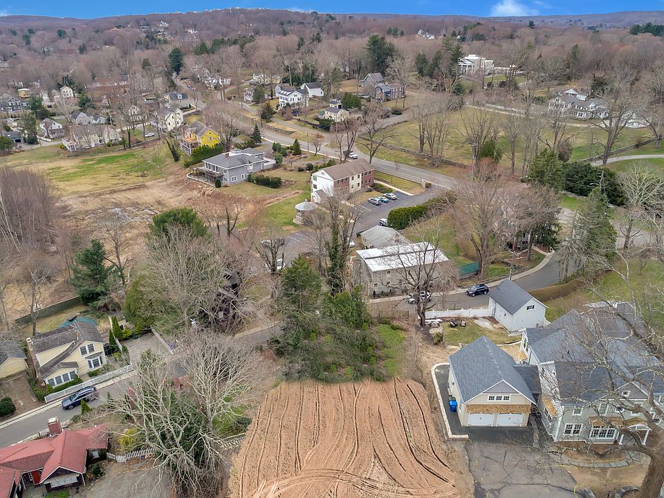 2nd image of 8 West Ave