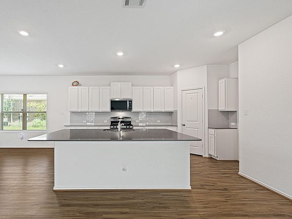 5th image of 21317 Resource Rd