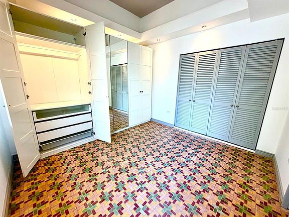 5th image of 307 Recinto Sur SOLARIA CONDOMINIUM, OLD SAN JUAN #102
