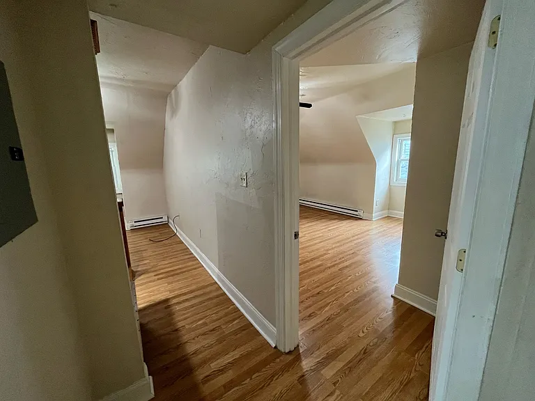 217 Stratford Ave #5 — Photo 12