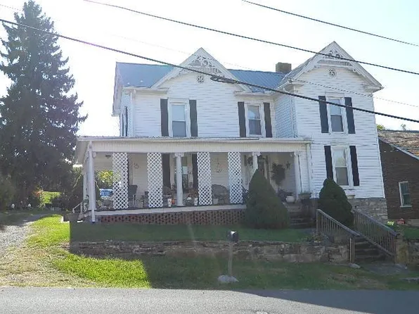 210 W Cherry St, Marion, VA 24354
