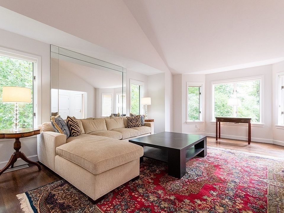 7 Wainwright Rd Winchester, MA Zillow Apartments for Rent in Winchester