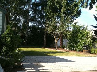 1027 NE 95th St, Seattle, WA 98115