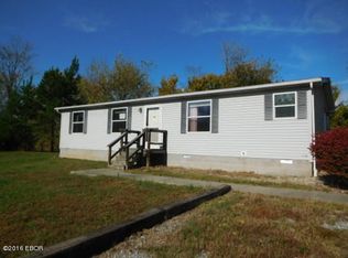 4025 Wing Hill Rd, Cobden, IL 62920