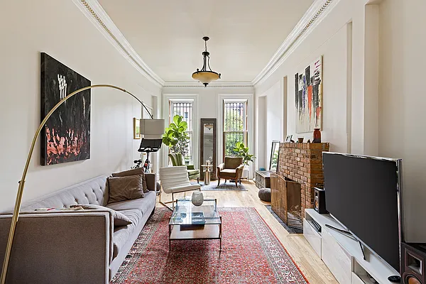 Rented by Corcoran | media 11