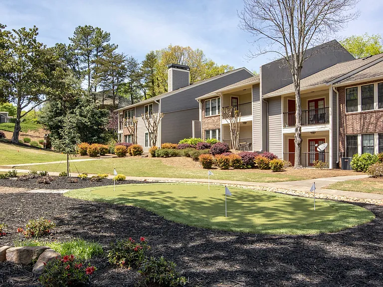 Residences at Vinings Mountain — Photo 8