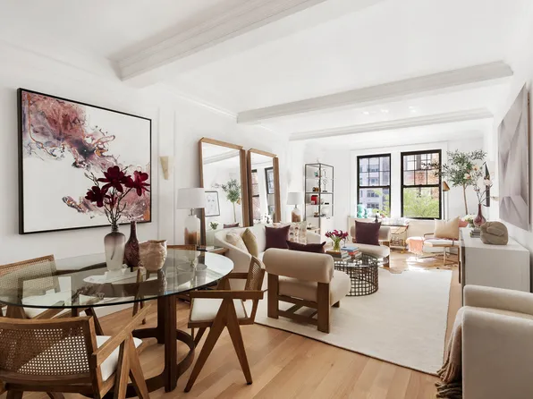 23 West 73rd Street image 1 of 11