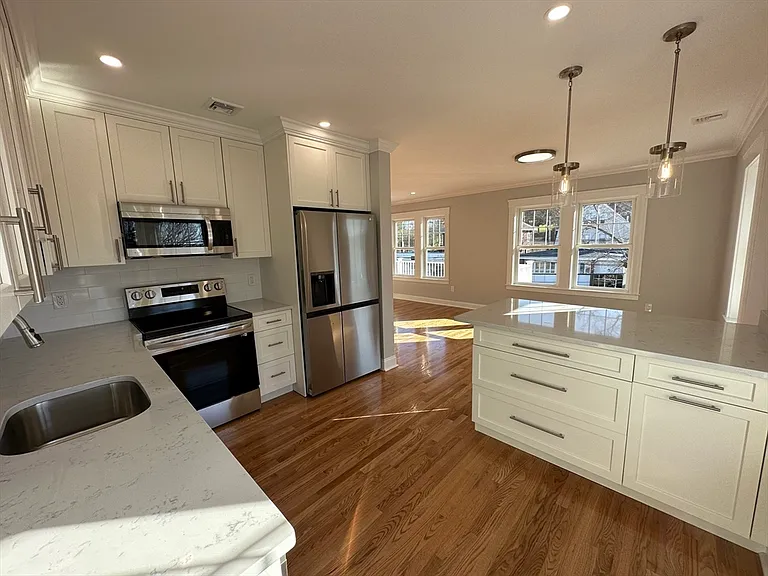 35 Trapelo Rd #2 — Photo 7
