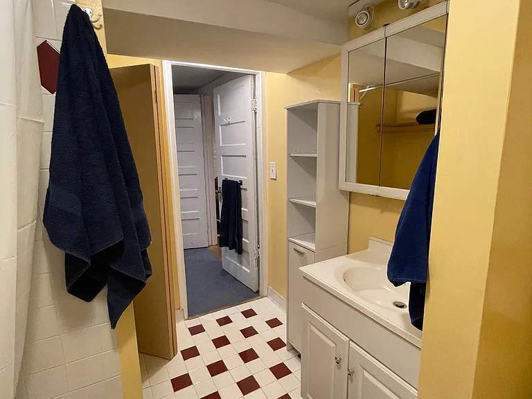 713 14th St SE #BASEMENT — Photo 8