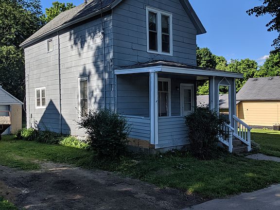 2nd image of 809 Lincoln Ave