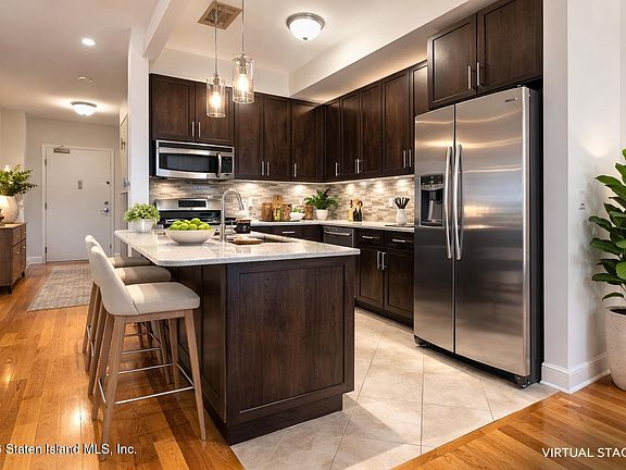 5th image of 90 Bay Street Lndg APT 7H