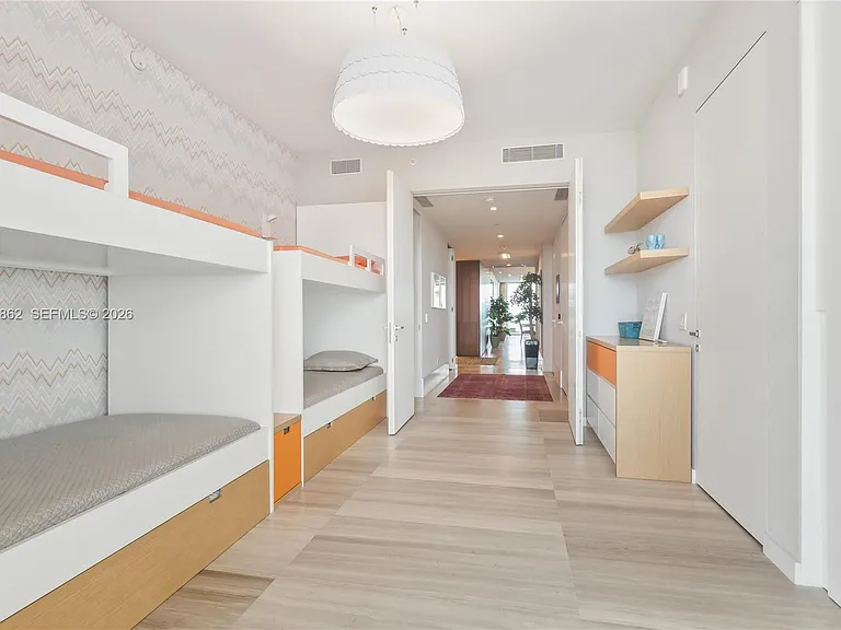 18975 Collins Ave #4502 — Photo 31