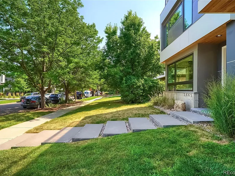 3445 Wyandot St — Photo 31