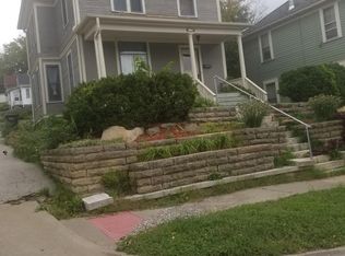 2002 E 11th St, Davenport, IA 52803