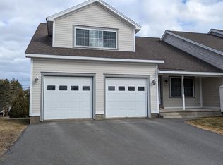 8 Bald Eagle Dr, Brewer, ME 04412