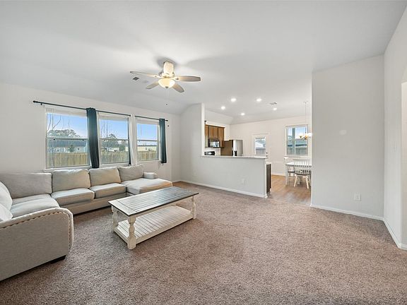 4th image of 14156 Kamilia Rd