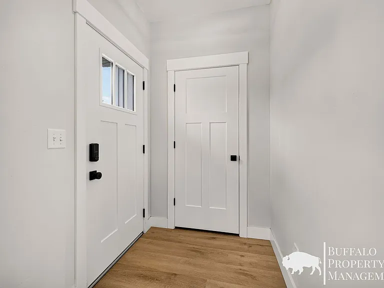 1426 Fremont Ave — Photo 4