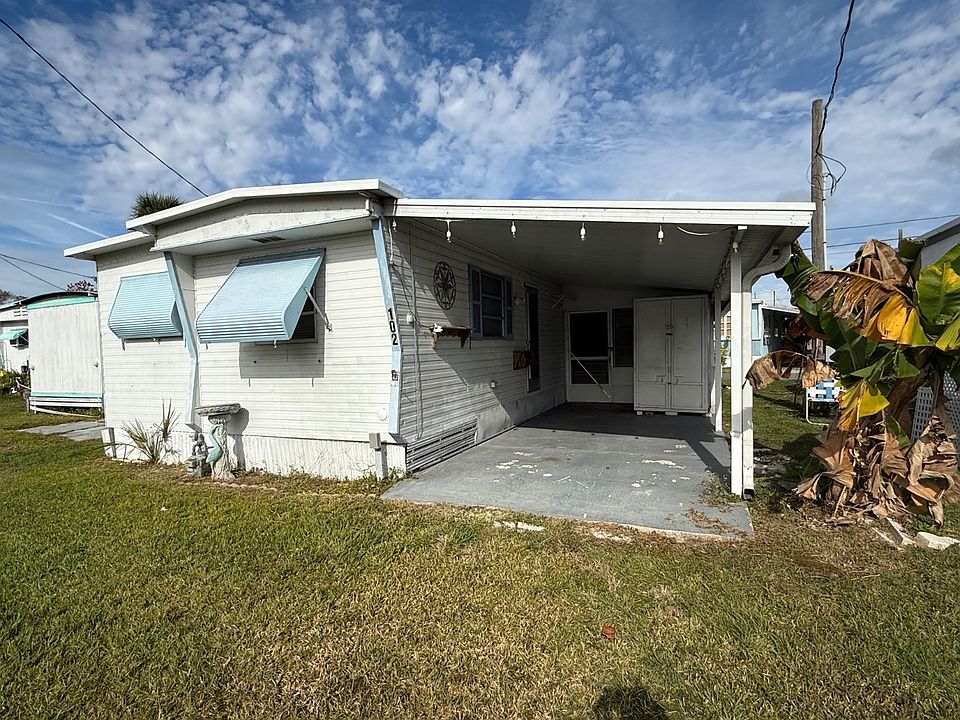 1st image of 102 Sharps Cir