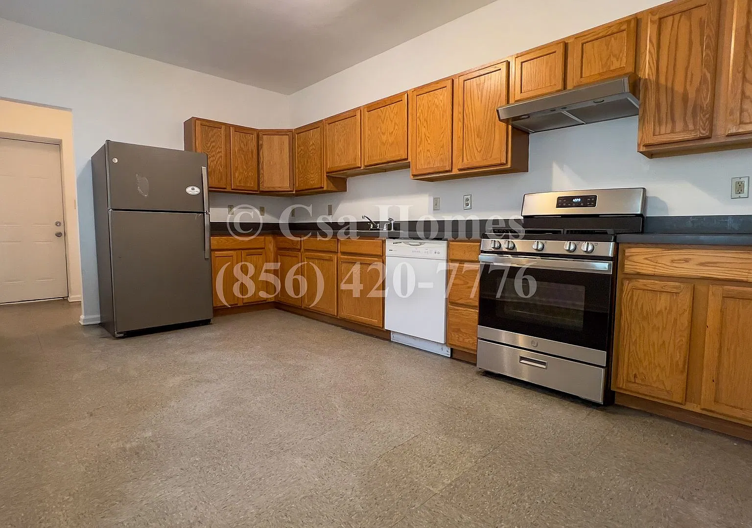 Fully Renovated 3 Bed/1.5 Bath Home in Waterfront South Neighborhood of Camden! — Photo 4