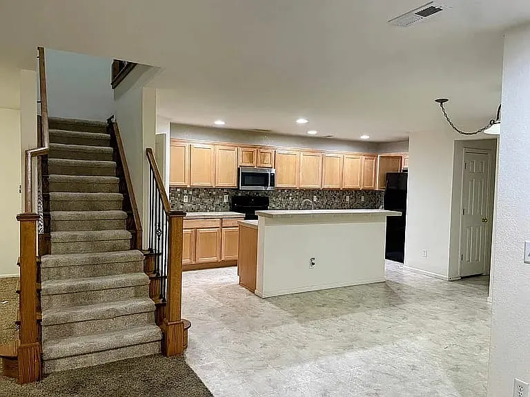 12833 Mayfair Way — Photo 13
