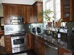 15 Atlantic St, East Hampton, NY 11937