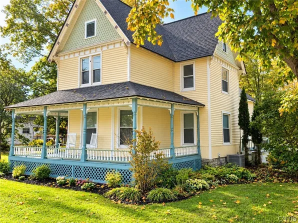 8881 N Main St, Poland, NY 13431