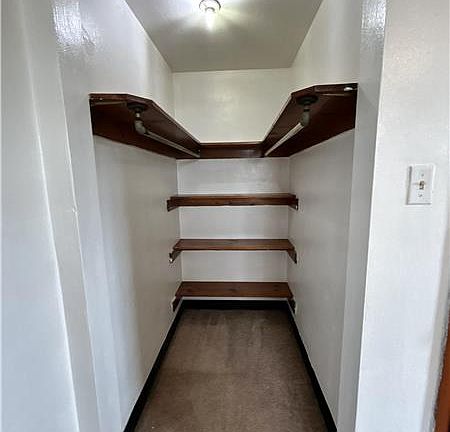 3rd image of 2518 Sunset Blvd APT 03