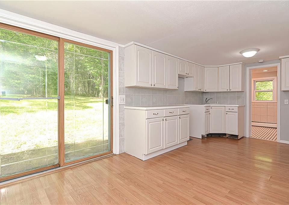 28 Burdickville Rd, Hopkinton, RI 02833 Zillow