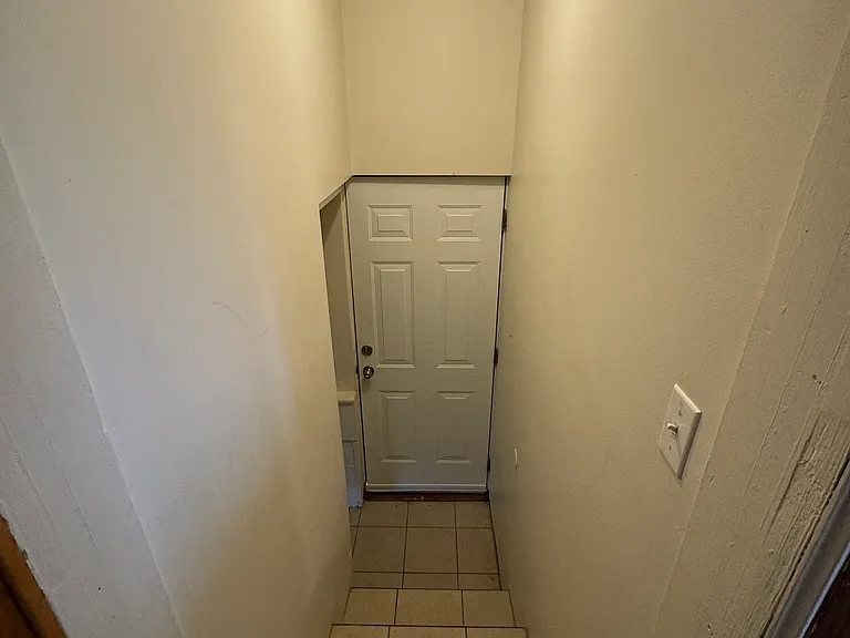 2993 W Brewer Rd — Photo 8