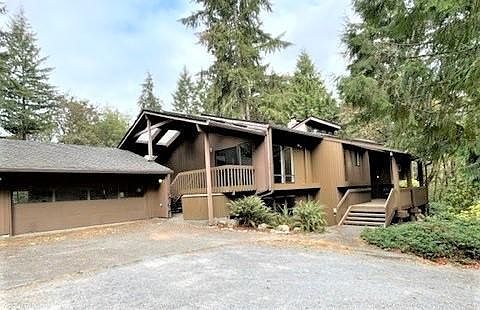 4th image of 12011 198th Ave SE