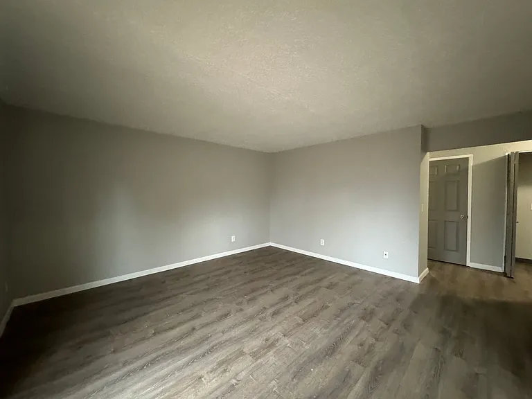 15220 SE Stark St #1-21 — Photo 22