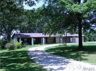 8 Northwood Rd, Cuba, MO 65453
