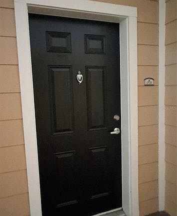 4th image of 8539 GATE PARKWAY W #1737