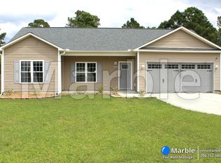 107 Lilac Ln, Richlands, NC 28574