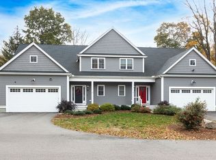 11 Orchard Pl #11, Foxboro, MA 02035