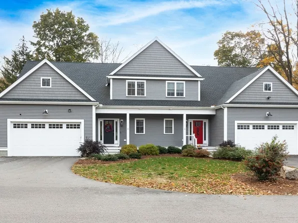 11 Orchard Pl #11, Foxboro, MA 02035