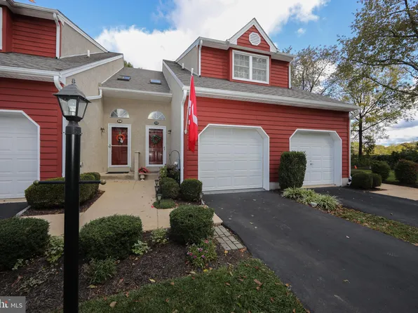 309 Worington Dr, West Chester, PA 19382