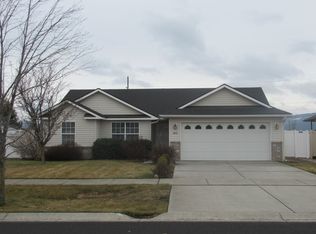 2472 N Alfalfa Loop, Post Falls, ID 83854