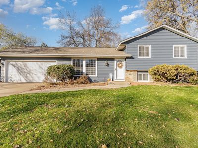 13801 Eveleth Ct, Apple Valley, MN, 55124