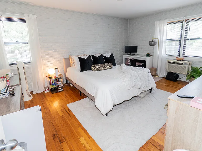 455 W Grant Pl #1 — Photo 7