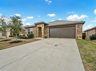 2319 Julia Ln, Forney, TX 75126