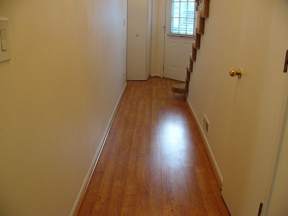 3rd image of 551 Woodhaven Dr #551